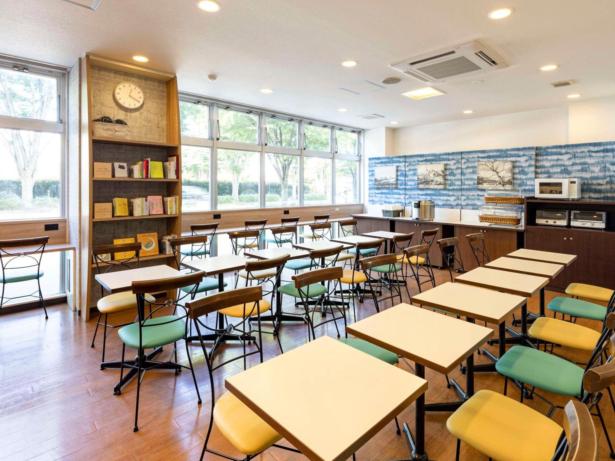 郡山康福特酒店 群山 外观 照片